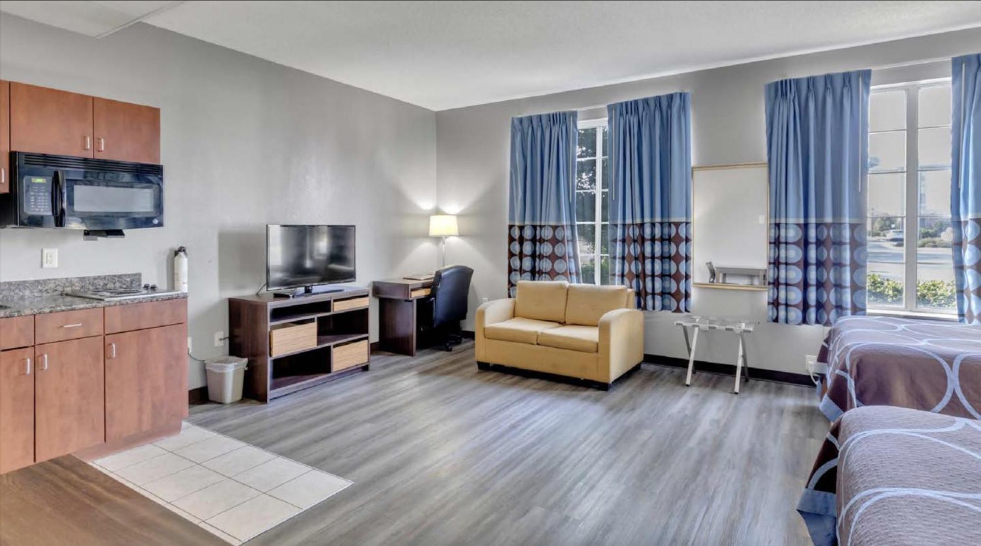 Hotel Super 8 By Wyndham Smithfield-Selma Extérieur photo