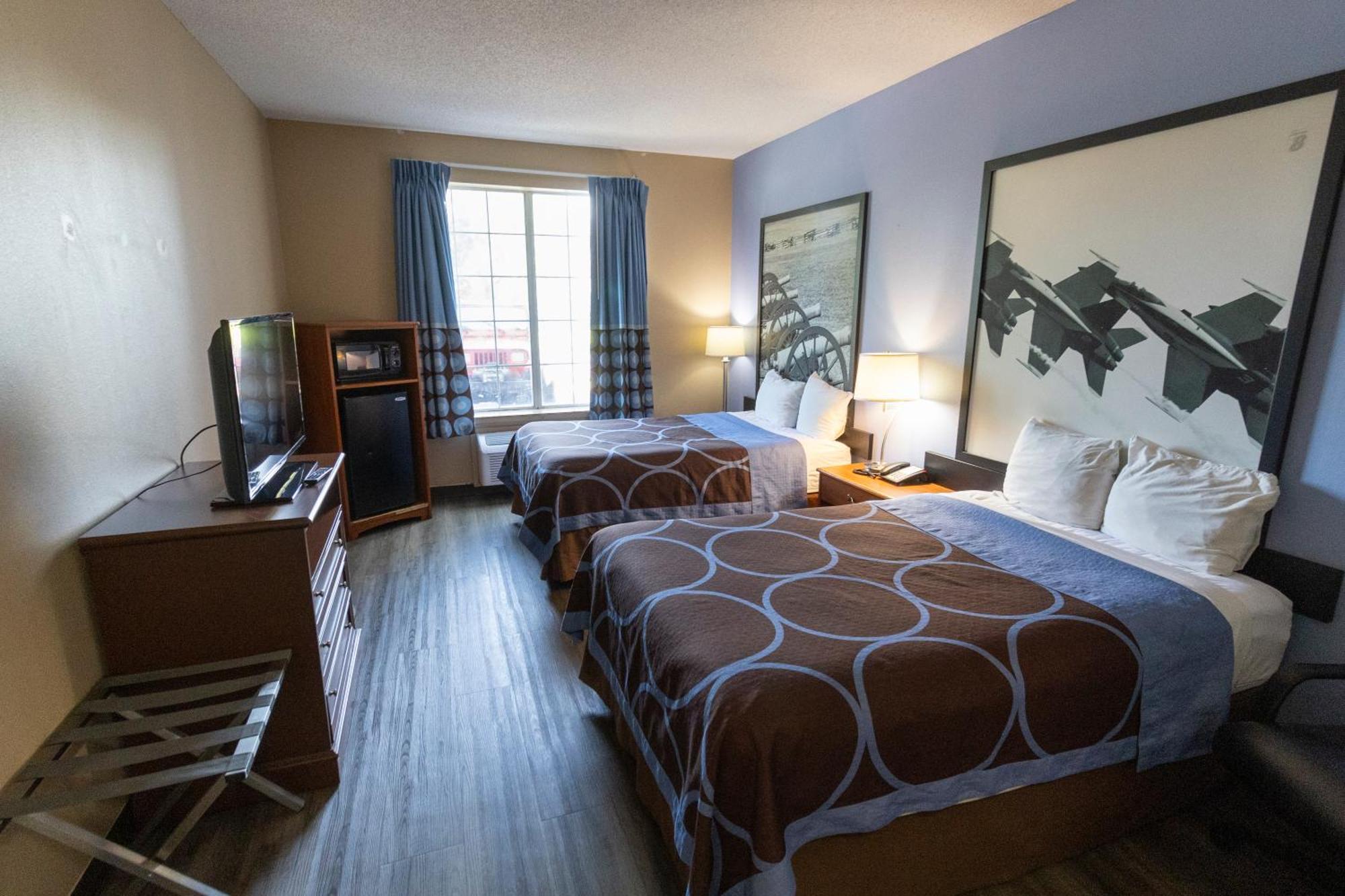 Hotel Super 8 By Wyndham Smithfield-Selma Extérieur photo
