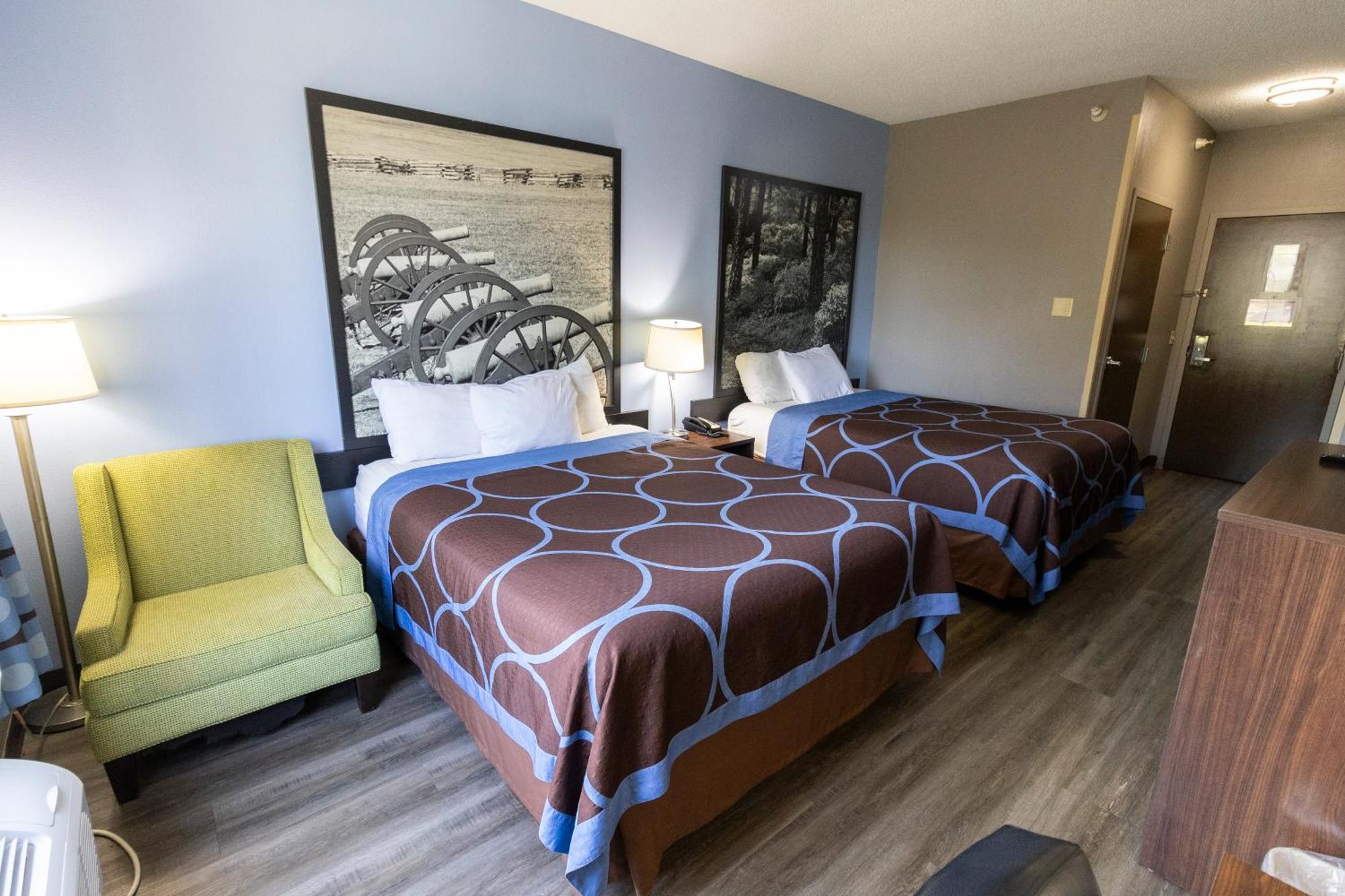 Hotel Super 8 By Wyndham Smithfield-Selma Extérieur photo